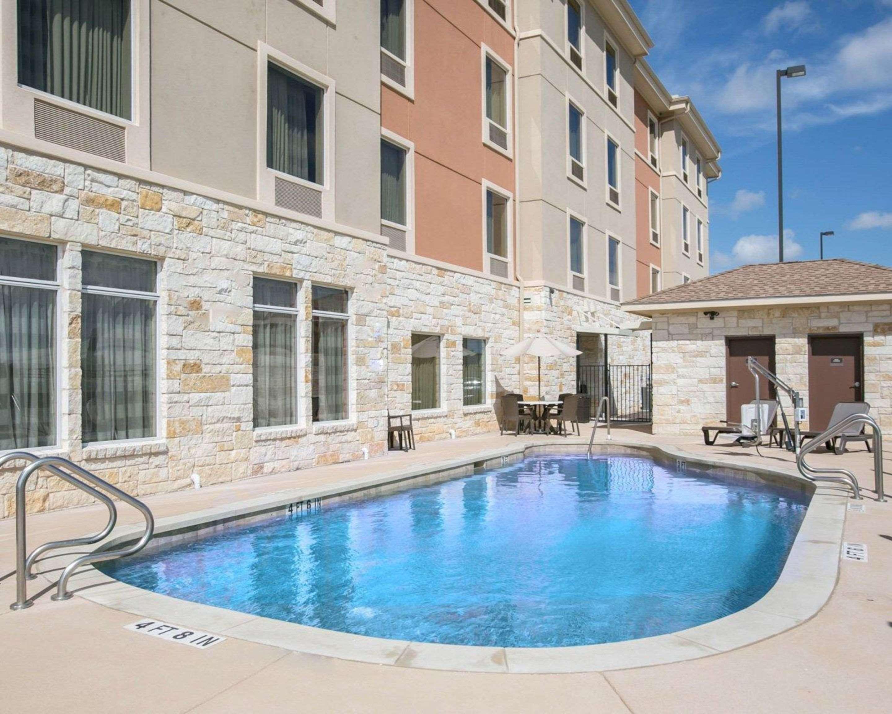 Sleep Inn & Suites Austin - Tech Center Exterior foto